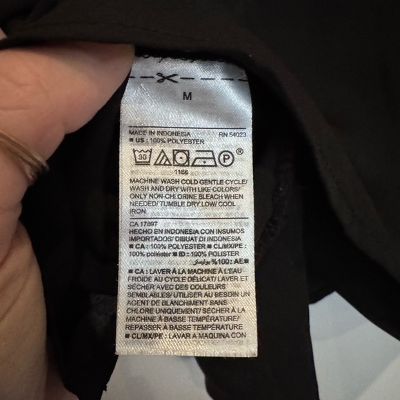 Old navy Black Womens Mesh Flowy Blouse - Picture 5 of 10